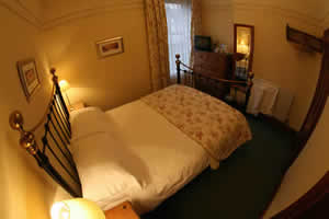 We have 2 double en suite rooms. Click for further information.